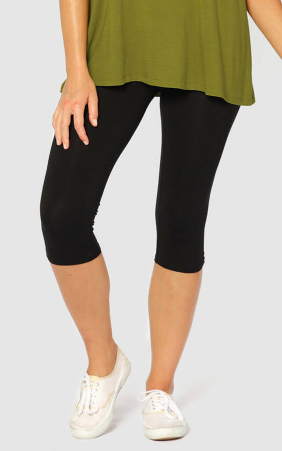 Legging 3/4 product photo.