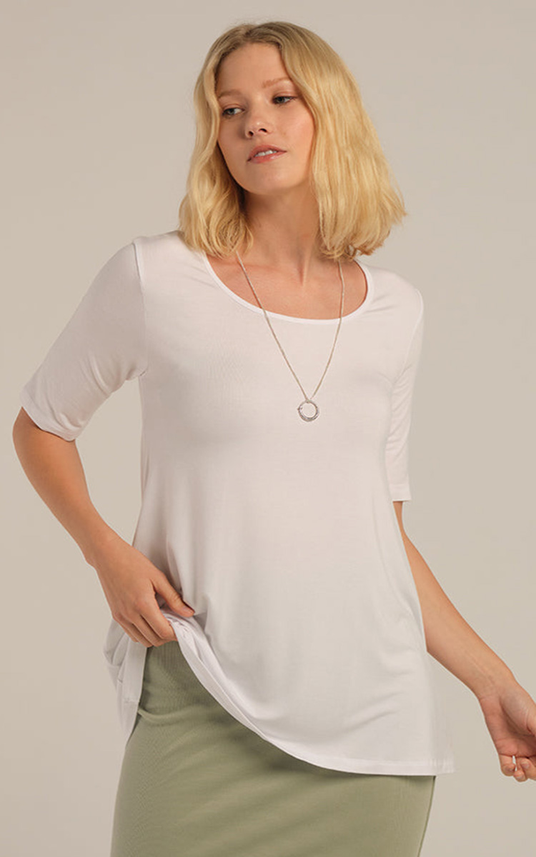 Carter Tunic Top product photo.