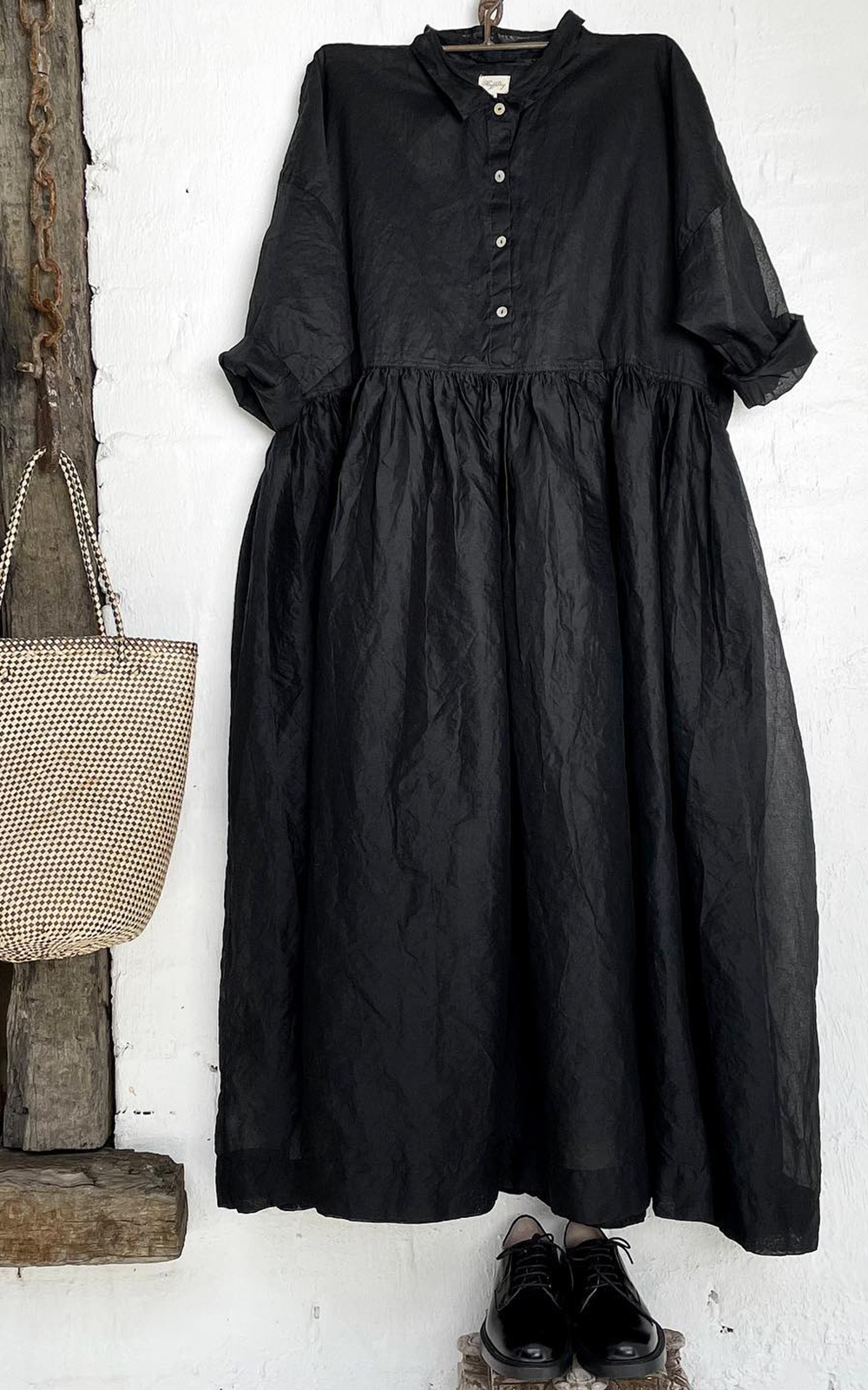 Edith Dress In Cotton Organdy product photo.