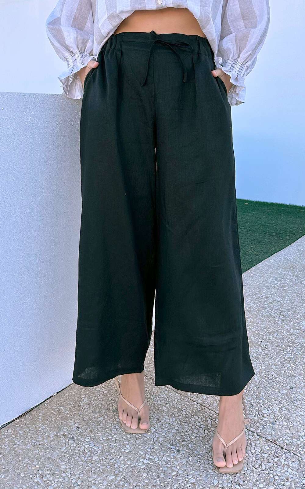 Linen Relaxed Pants product photo.