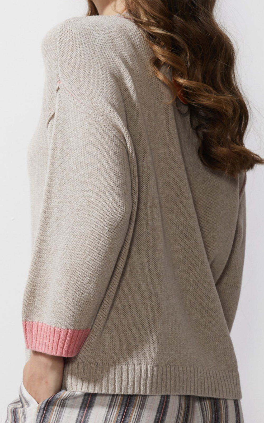 Chunky Linen Cardi product photo.