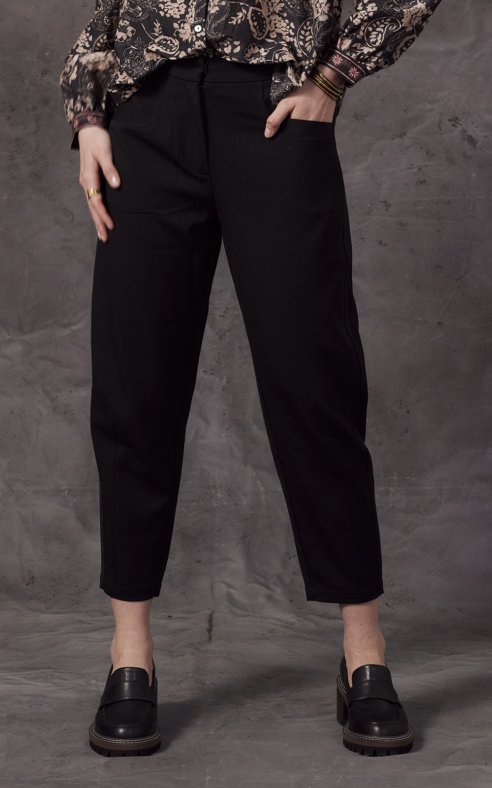 Bethany Pant product photo.