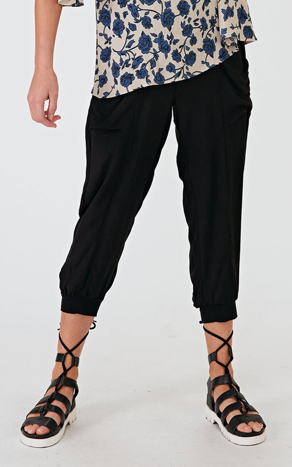 Harem Pant  product photo.