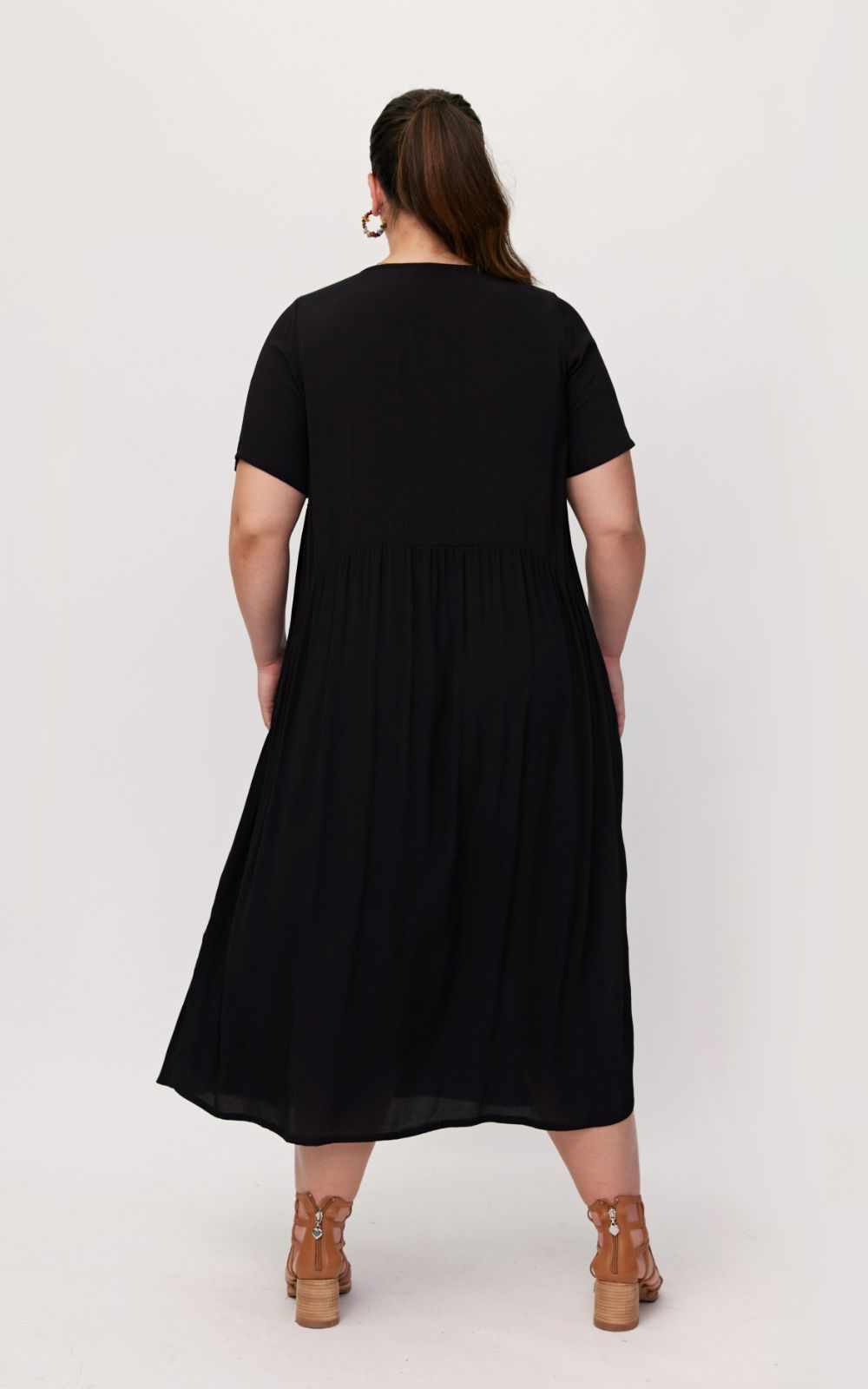 Monro Dress product photo.