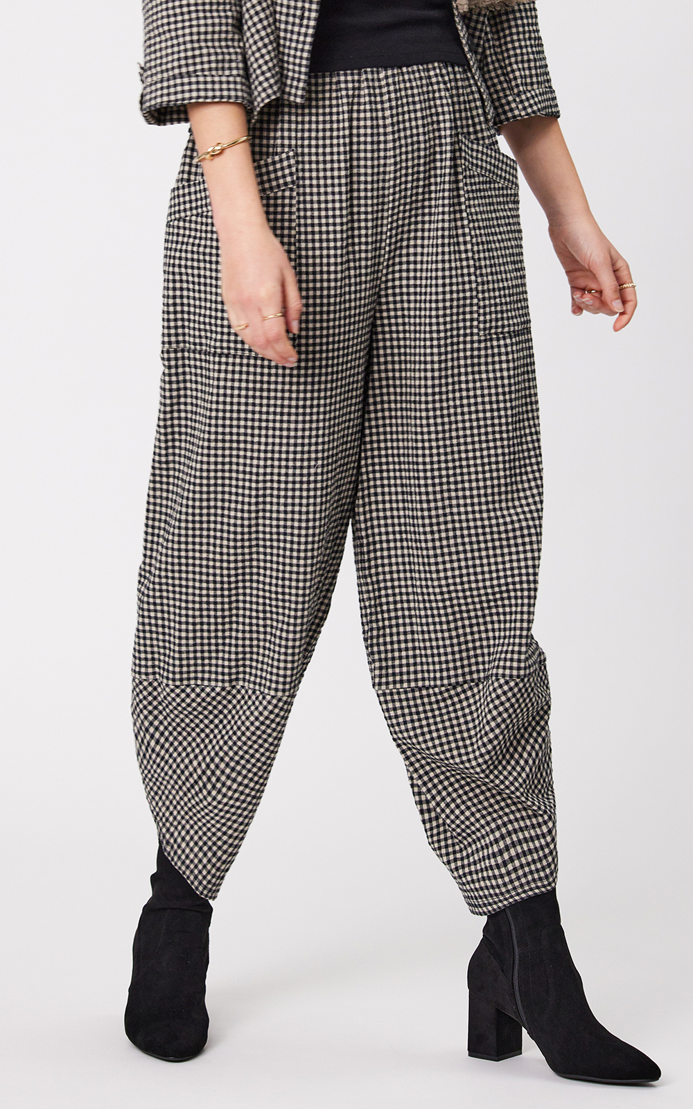 Lenore Pant product photo.