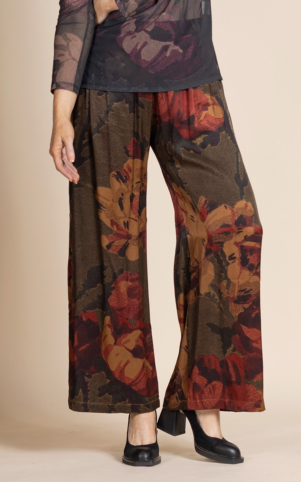 Damask Roses Loose Wide Leg Pant product photo.