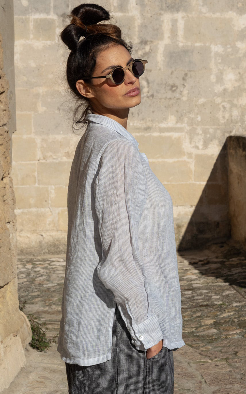 Maeve Stripe Shirt In Gauze Linen product photo.