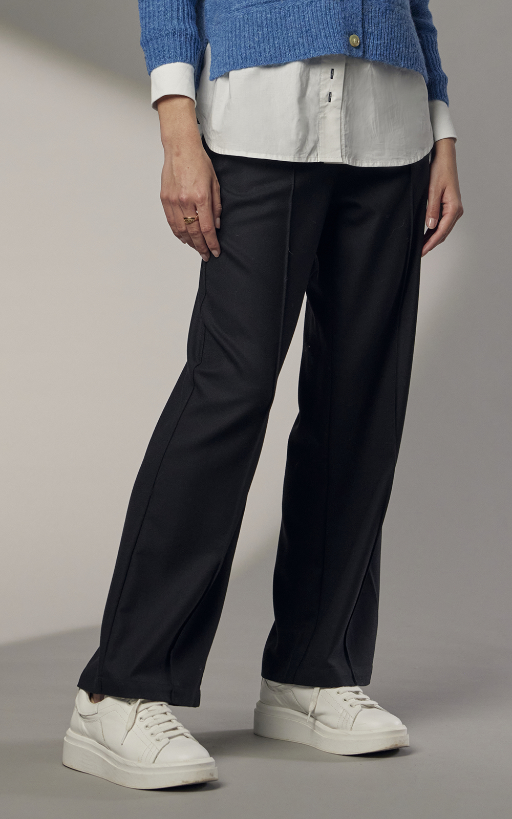 Posh Pant product photo.