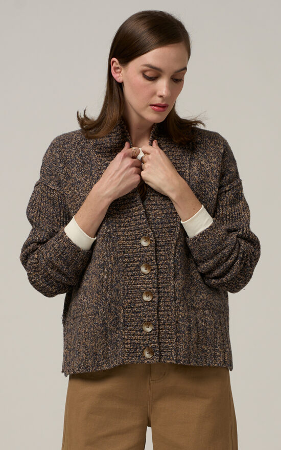 Weekender Cardi product photo.