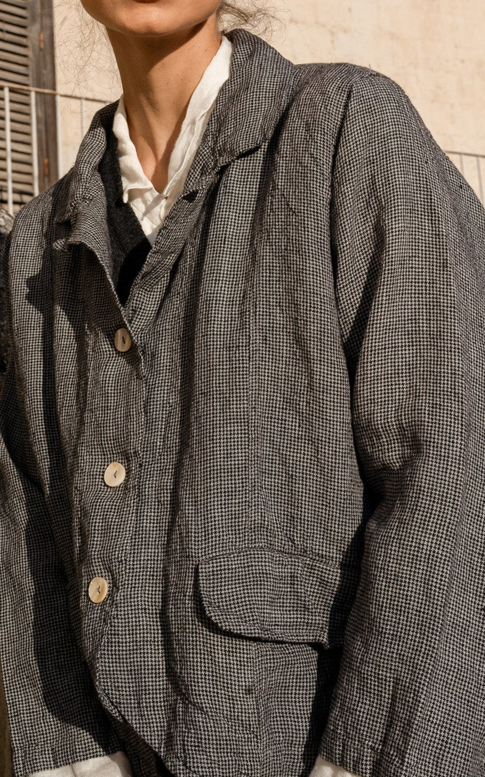 Oxford Jacket In Linen product photo.