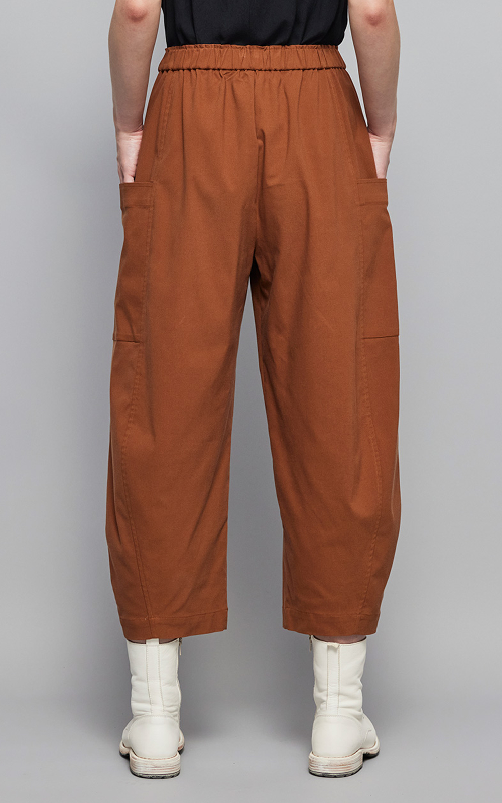 Crescent Contour Pant product photo.