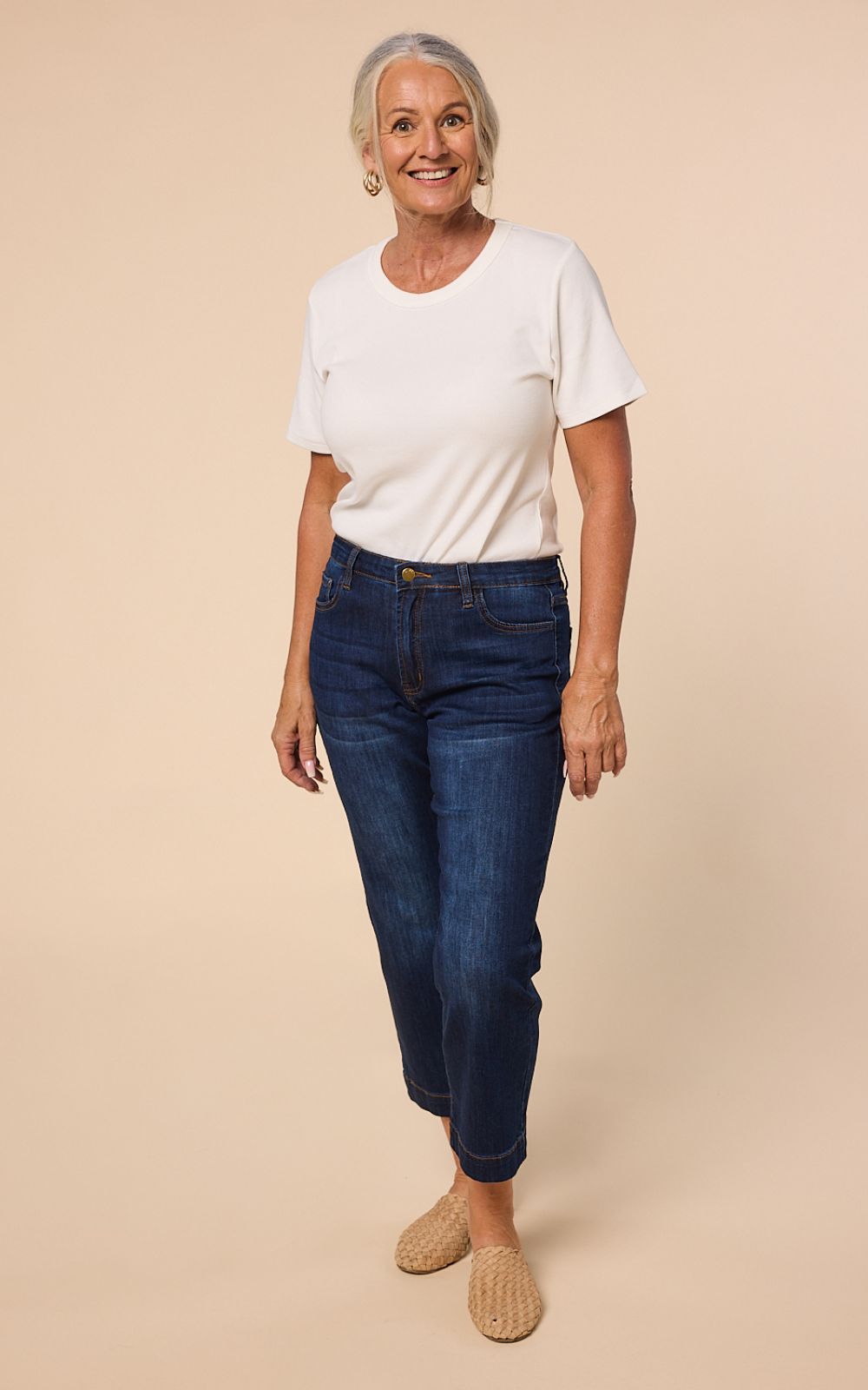 Cropped Straight Leg Jean product photo.