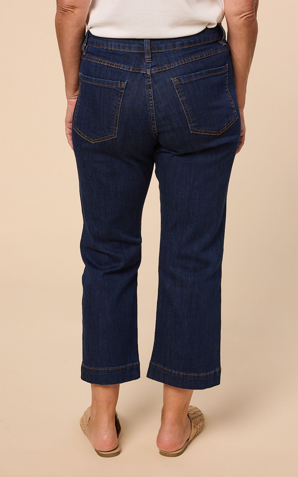 Cropped Straight Leg Jean product photo.