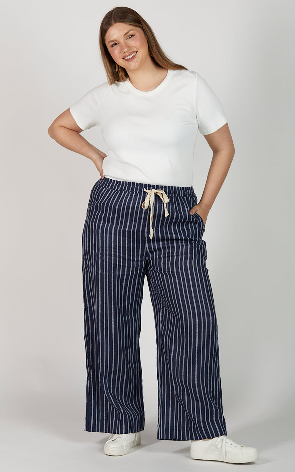 Breezy Relaxed Linen Boathouse Pant product photo.