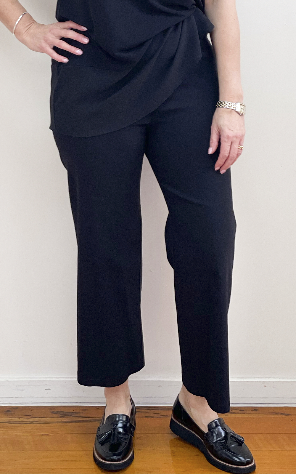 Wide Leg Pant  product photo.