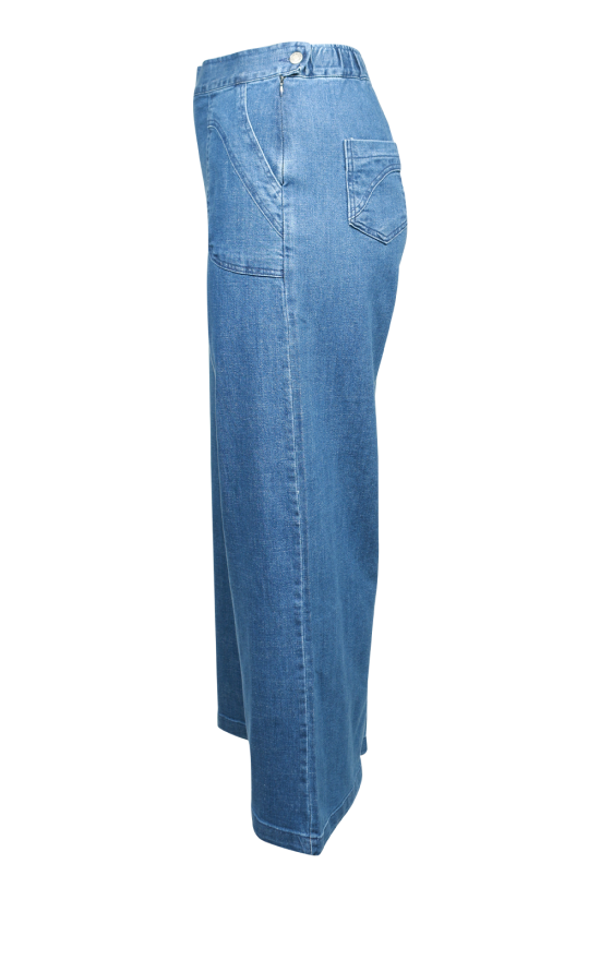 Peggy Long Jeans product photo.