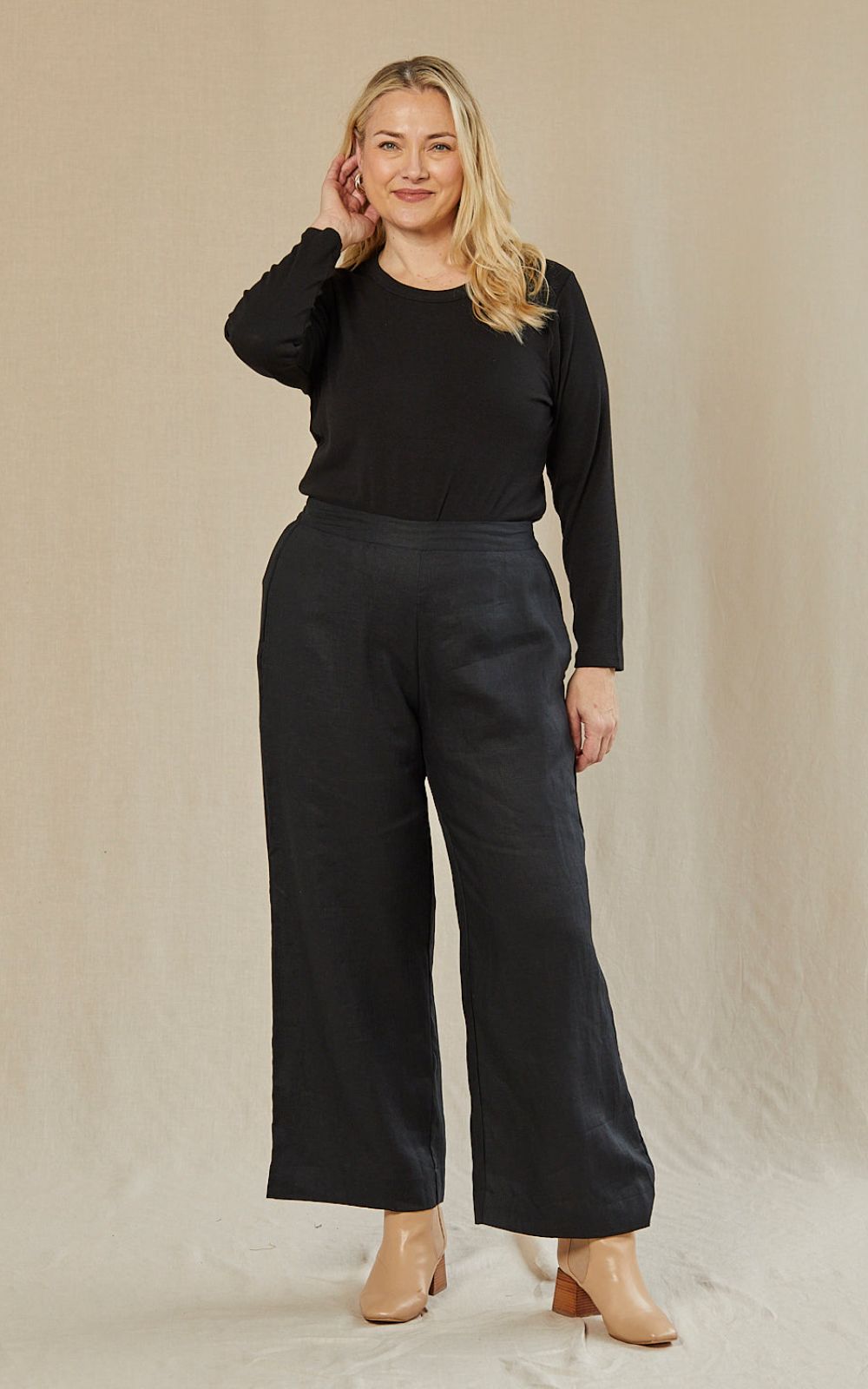 Camille Wide Leg Pant product photo.