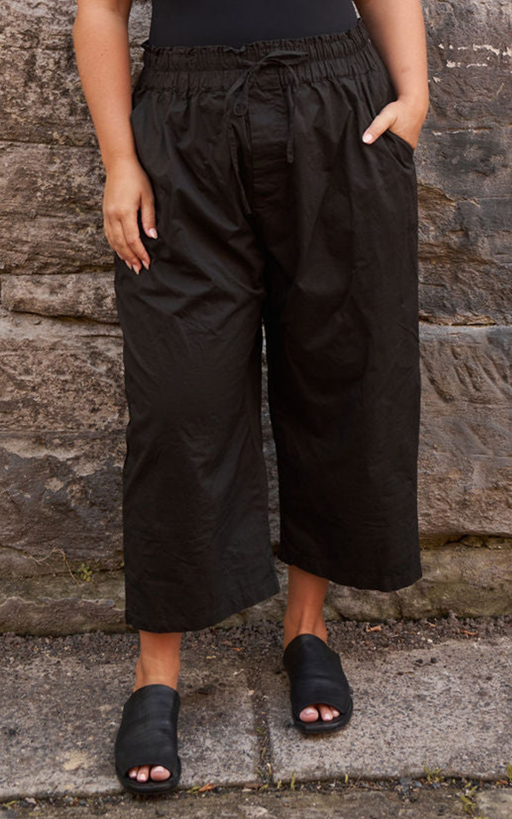 Remy Pant In Cotton Twill  product photo.