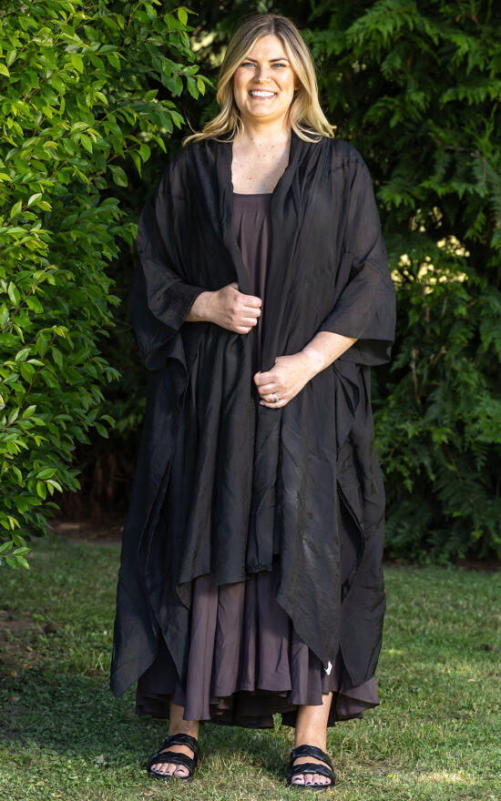 Siena Kimono product photo.