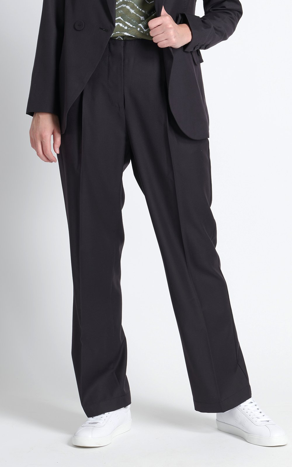 Tailored Pant product photo.