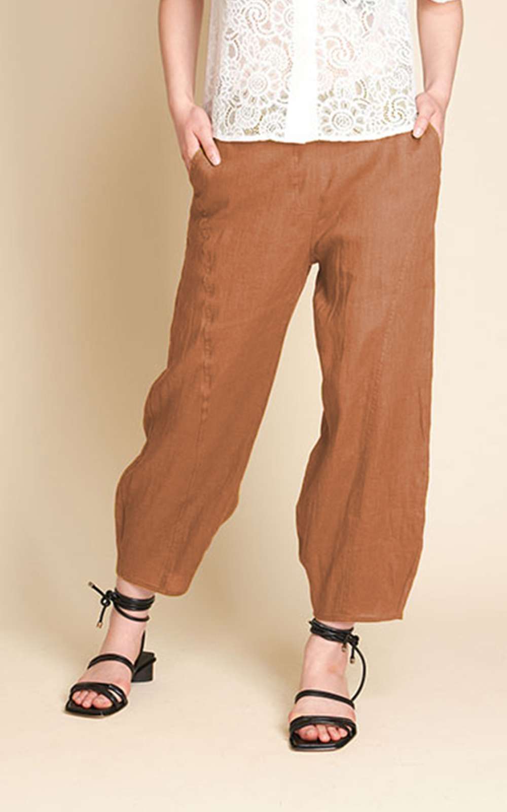 Perfect Curve Pant product photo.