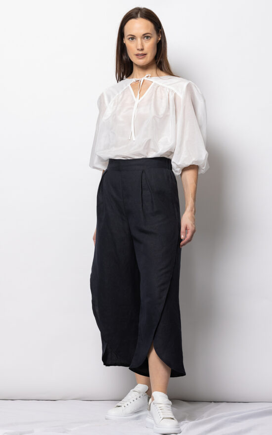 Romy Pant product photo.