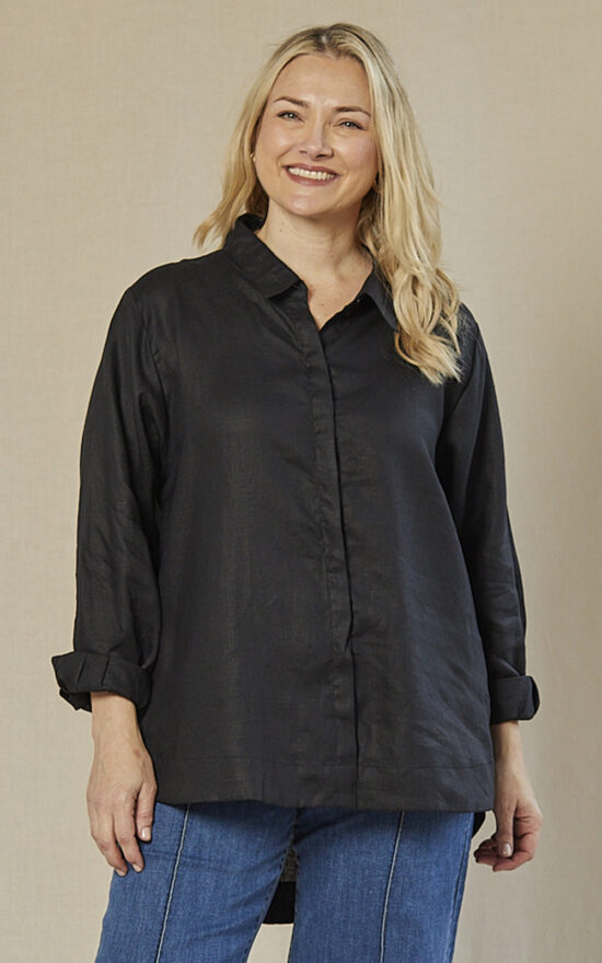 Oversized Boyfriend Shirt product photo.