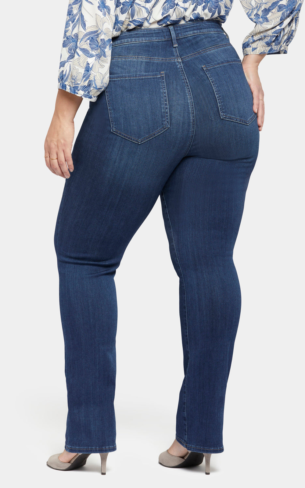 Womens Slim Bootcut product photo.