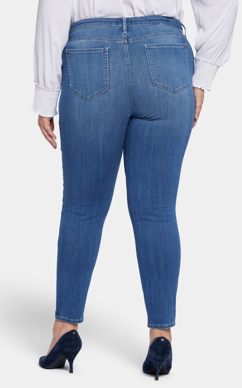 Womens Ami Skinny Released Hems product photo.