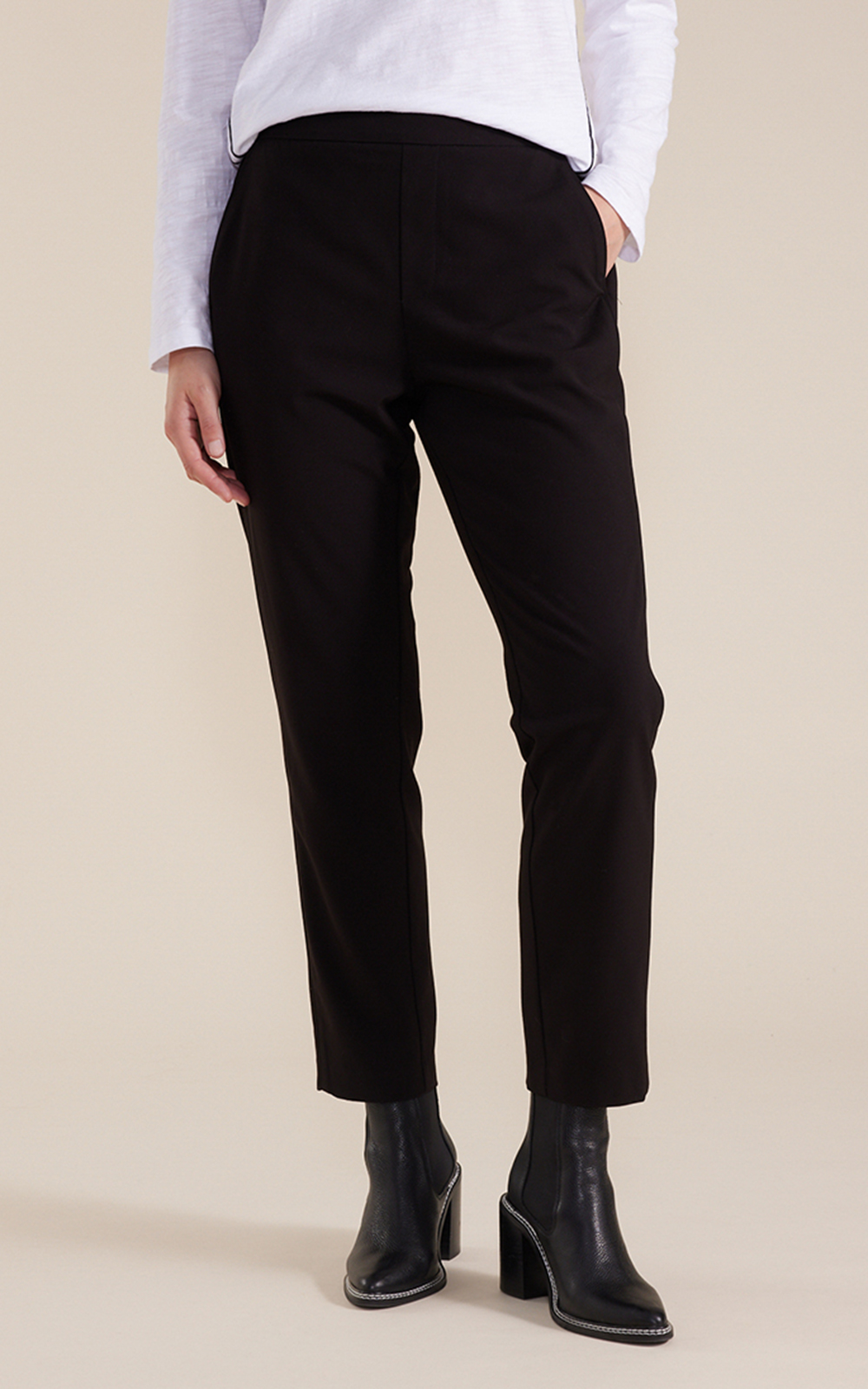 F/L Tuxedo Pant product photo.