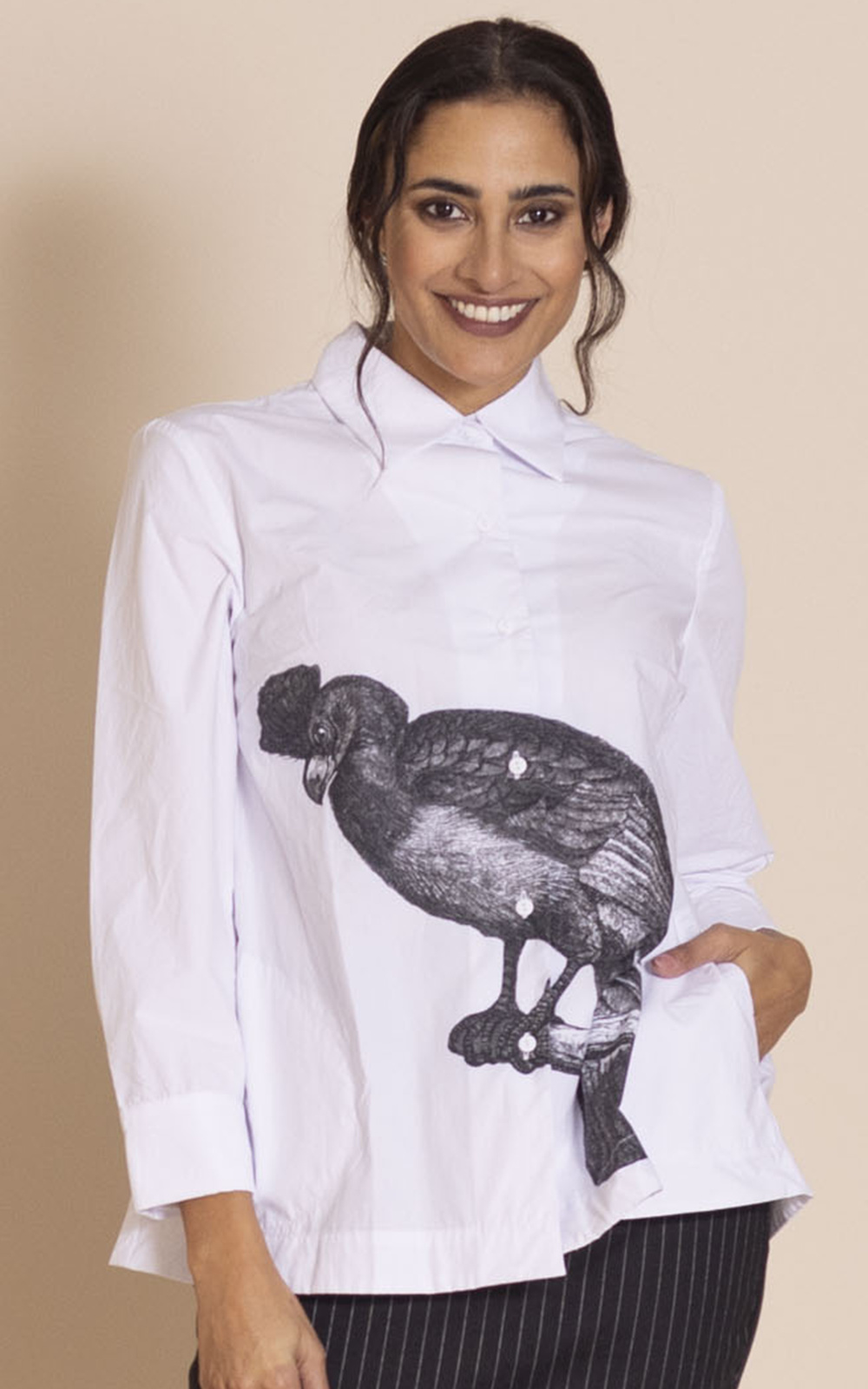 Parrot Trapeze Shirt product photo.